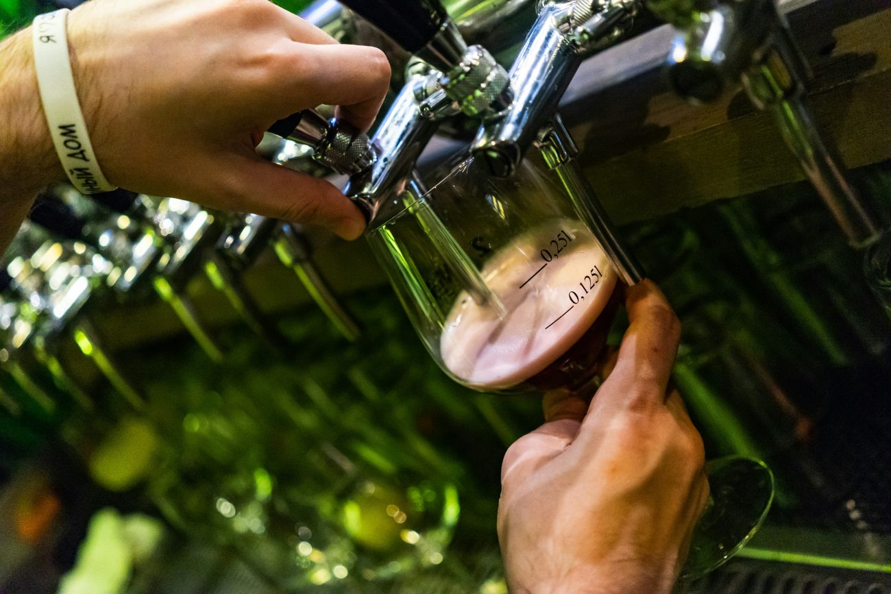 https://beer-please.com/wp-content/uploads/2026/03/mitya-ivanov-pqJ1pkduB6w-unsplash-e1774619177879.jpg